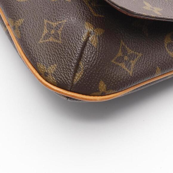 LOUIS VUITTON Brown Monogram Leather Shoulder Bag - Picture 6 of 9